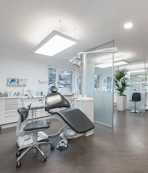 Foto di Kieferorthopade Dr. Christiane Alp