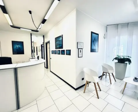 Foto di Dott. Studio Dentistico Bromuri Fulvio