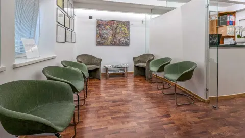 Foto di Studio Odontoiatrico Dott.Ssa Ester Dellasega