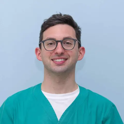 Foto di Medico Chirurgo Dentista