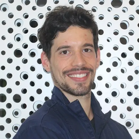 Foto di Studio Dentistico Foro Buonaparte Dr. Kabakebbji A.