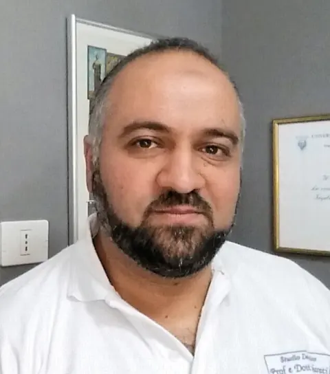 Foto di Studio Dentistico Prof. E Dott. Makarati