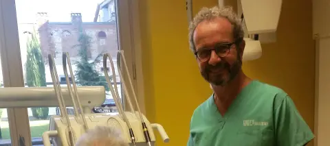 Foto di Dottor Menghi Sergio - Medico Chirurgo Dentista