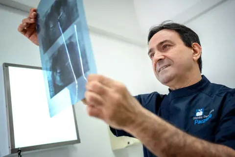 Foto di Studio Dentistico Parziale