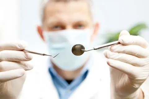 Foto di Studio Dentistico Prof. Kamran Akhavan Sadeghi