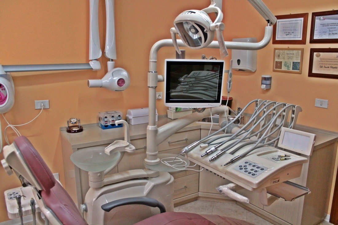 Foto di STUDIO DENTISTICO FILIPPELLO DR. DANIELE